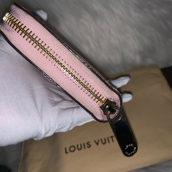 Louis Vuitton Zippy Wallet - Picture 5 of 8